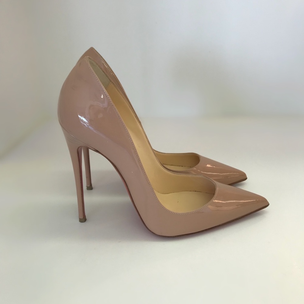 Christian Louboutin So Kate Nude Patent size 36.5